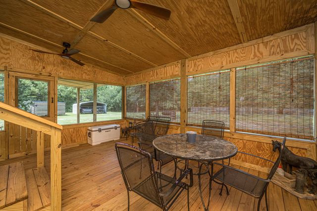 189 Cupid Court, Eutawville, SC 29048