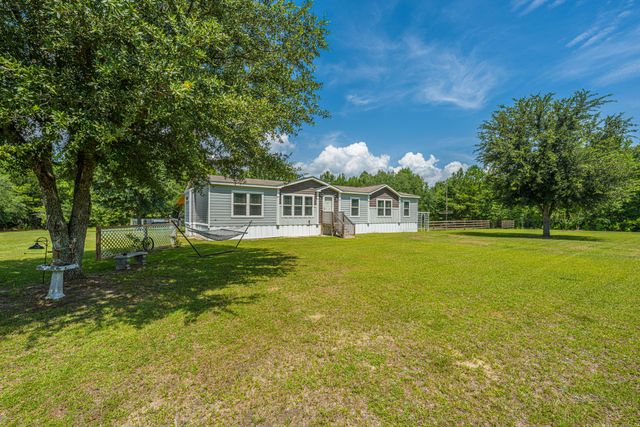 189 Cupid Court, Eutawville, SC 29048