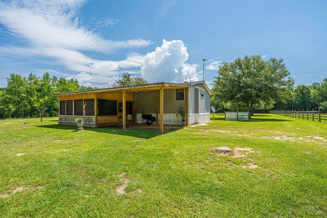 189 Cupid Court, Eutawville, SC 29048
