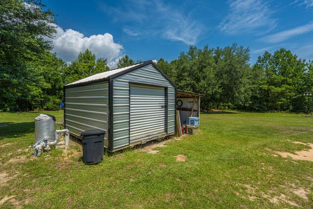 189 Cupid Court, Eutawville, SC 29048