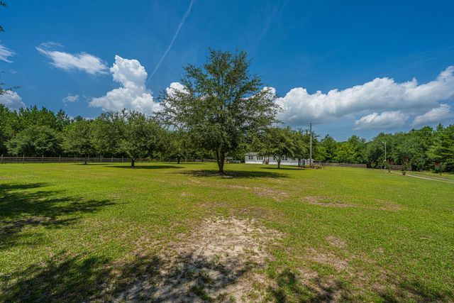 189 Cupid Court, Eutawville, SC 29048