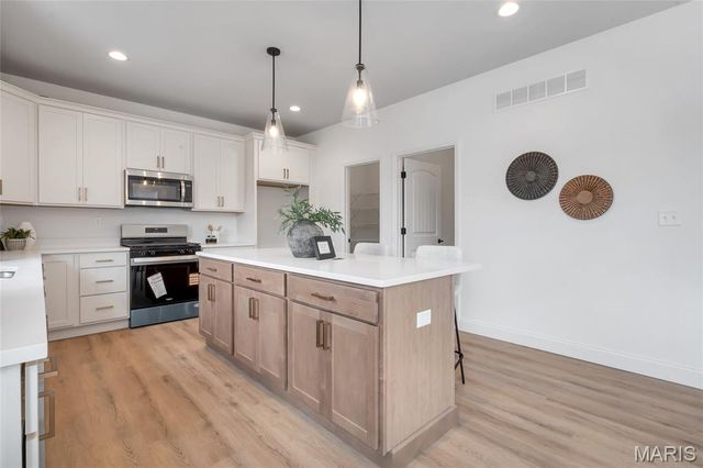 107 Timber Wind, Wentzville, MO 63385