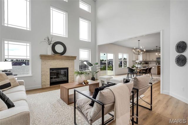107 Timber Wind, Wentzville, MO 63385