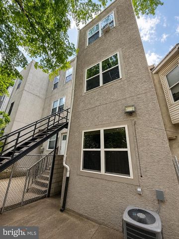 1951 N GRATZ ST, Philadelphia, PA 19121