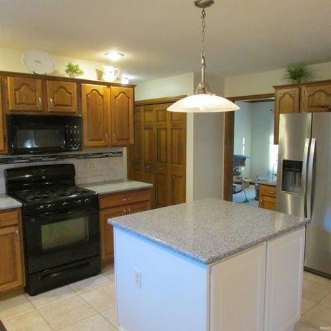 10069 briargate Court, Granger, IN 46530