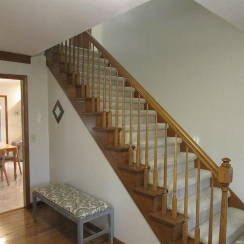 10069 briargate Court, Granger, IN 46530