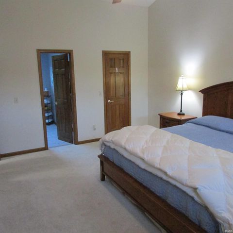 10069 briargate Court, Granger, IN 46530