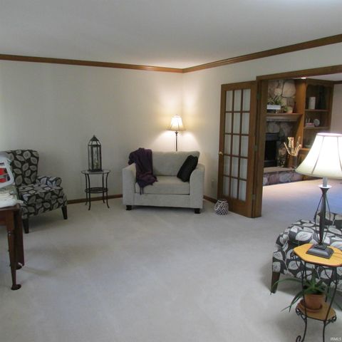 10069 briargate Court, Granger, IN 46530