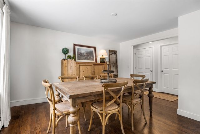 16 Newtown Rd, Sandwich, MA 02563