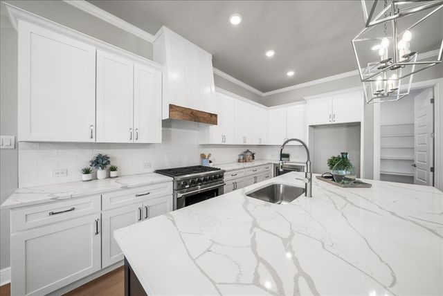 6421 Starlight Ranch Road, Godley, TX 76044