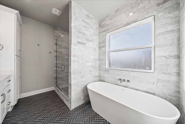 6421 Starlight Ranch Road, Godley, TX 76044