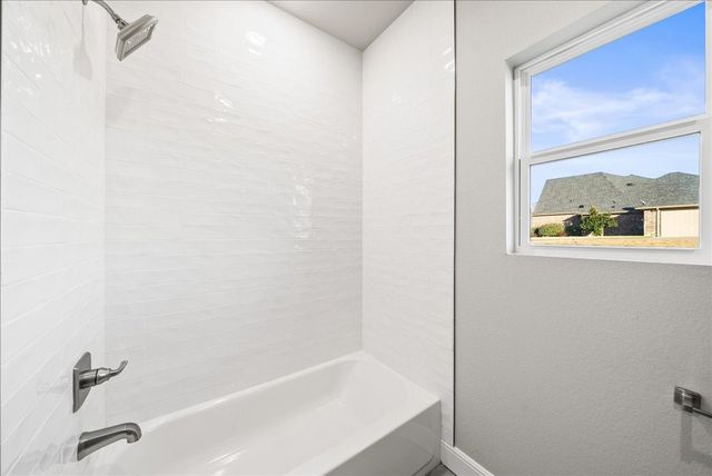 6421 Starlight Ranch Road, Godley, TX 76044