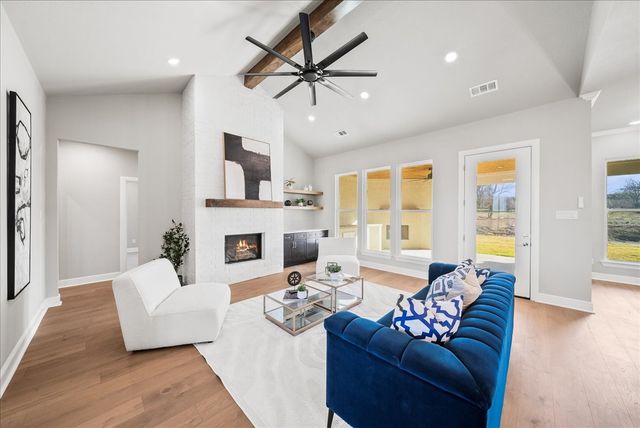 6421 Starlight Ranch Road, Godley, TX 76044