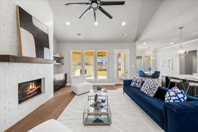 6421 Starlight Ranch Road, Godley, TX 76044