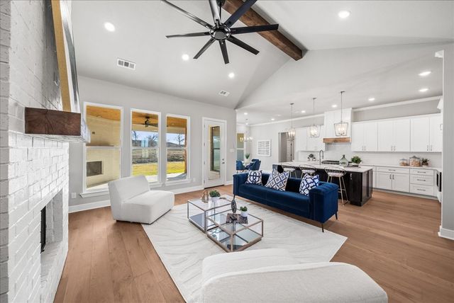 6421 Starlight Ranch Road, Godley, TX 76044