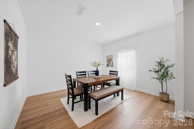 2076 Sunflower Circle, Newton, NC 28658