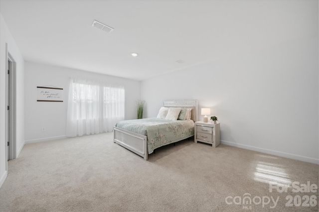 2076 Sunflower Circle, Newton, NC 28658