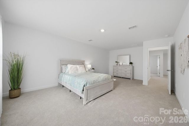 2076 Sunflower Circle, Newton, NC 28658
