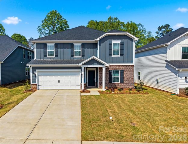 2076 Sunflower Circle, Newton, NC 28658