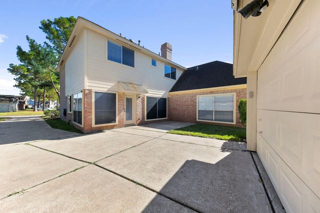 1414 Bluestone Drive, Missouri City, TX 77459