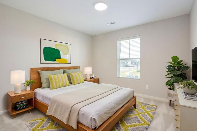 4819 Island Park Drive, Woodbury, MN 55129