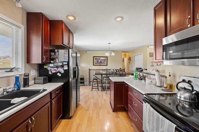 12395 WINDMILL DR, Custer, SD 57730