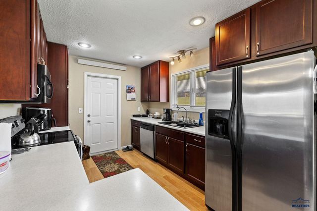 12395 WINDMILL DR, Custer, SD 57730