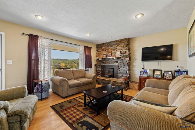 12395 WINDMILL DR, Custer, SD 57730