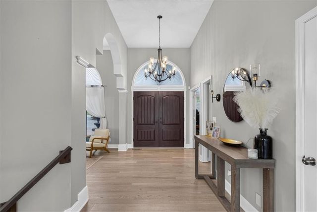2612 SW Winterbrook Circle, Lee's Summit, MO 64081