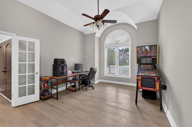2612 SW Winterbrook Circle, Lee's Summit, MO 64081
