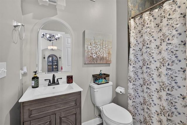 2612 SW Winterbrook Circle, Lee's Summit, MO 64081