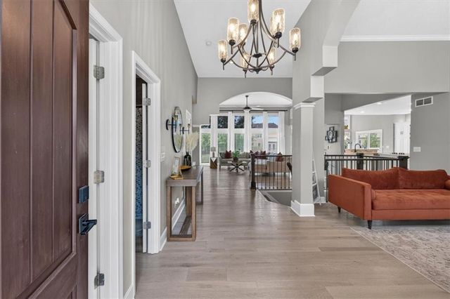 2612 SW Winterbrook Circle, Lee's Summit, MO 64081