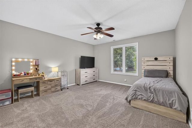 2612 SW Winterbrook Circle, Lee's Summit, MO 64081