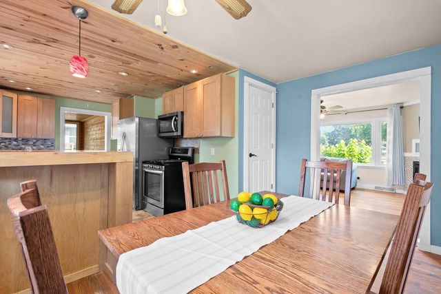4210 Sunnyside Crescent, Madison, WI 53704