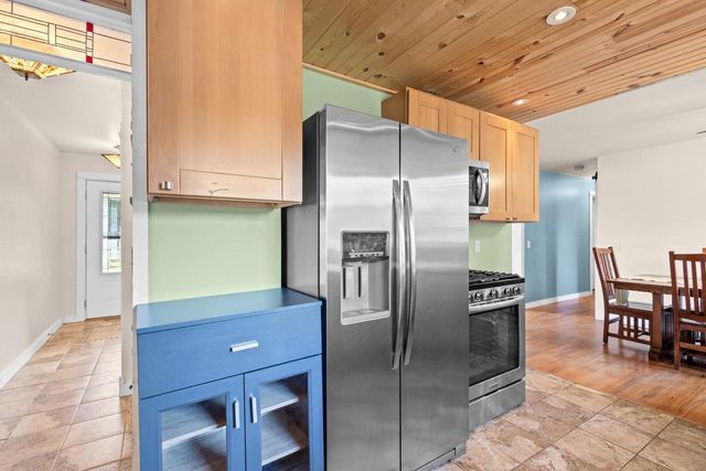 4210 Sunnyside Crescent, Madison, WI 53704