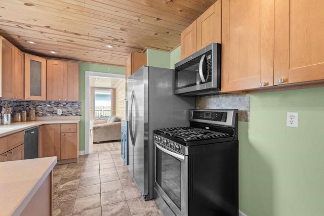 4210 Sunnyside Crescent, Madison, WI 53704