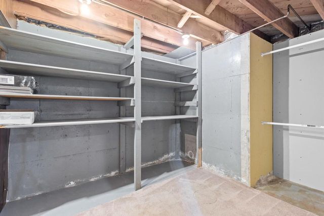 4210 Sunnyside Crescent, Madison, WI 53704