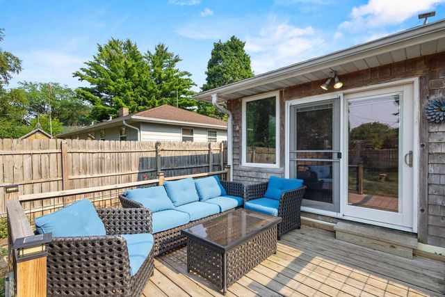 4210 Sunnyside Crescent, Madison, WI 53704