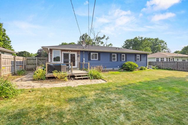 4210 Sunnyside Crescent, Madison, WI 53704