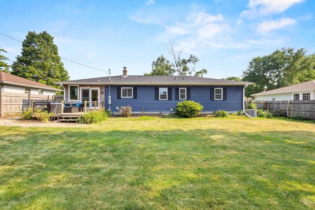 4210 Sunnyside Crescent, Madison, WI 53704