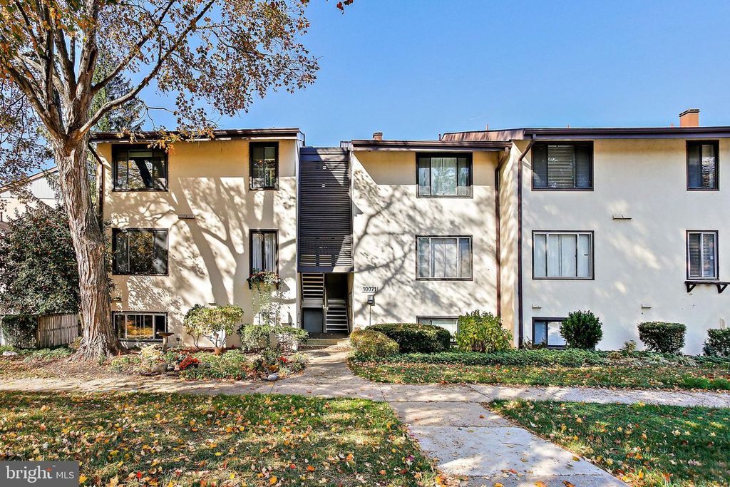 10071 WINDSTREAM DR #1, Columbia, MD 21044