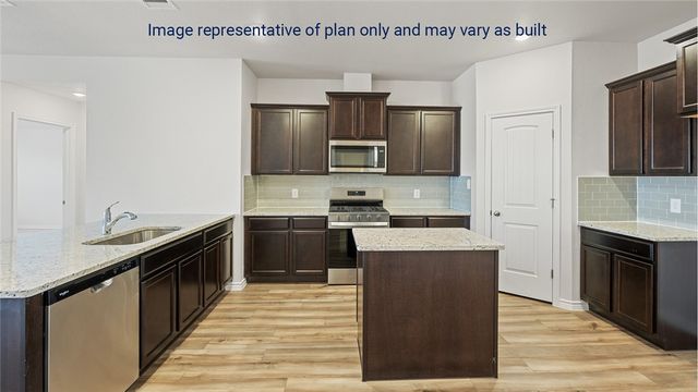 7310 Cattlemen Dr, Corpus Christi, TX 78414