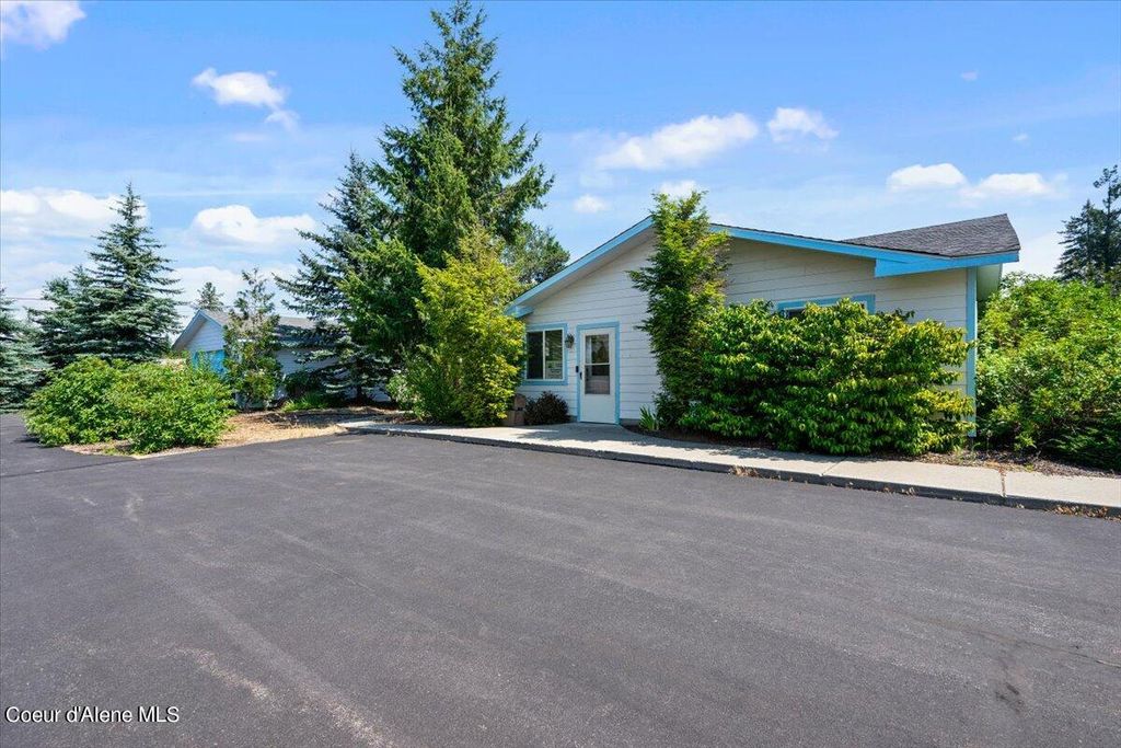 498 W GARWOOD RD #215, Rathdrum, ID 83858 photo 11