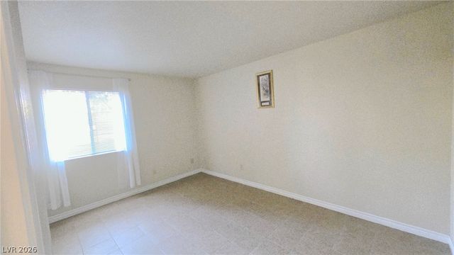5185 Indian River Drive 227, Las Vegas, NV 89103