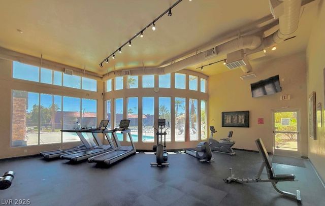 5185 Indian River Drive 227, Las Vegas, NV 89103