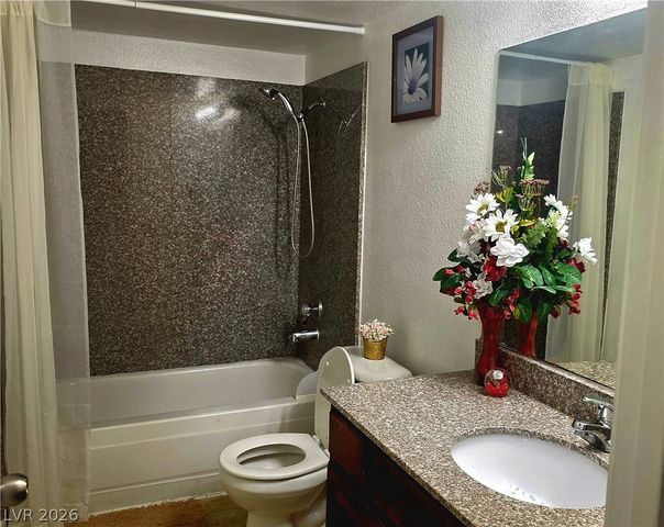 5185 Indian River Drive 227, Las Vegas, NV 89103