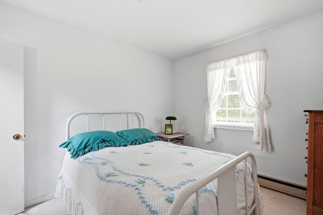 40 Cape Cod Lane, Barnstable, MA 02630