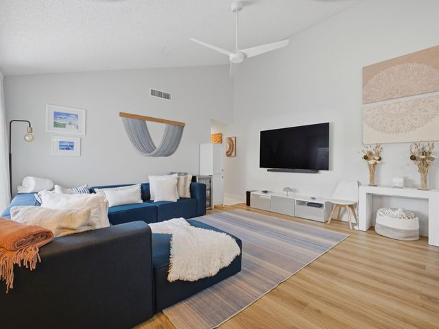 8920 Thumbwood Circle C, Boynton Beach, FL 33436