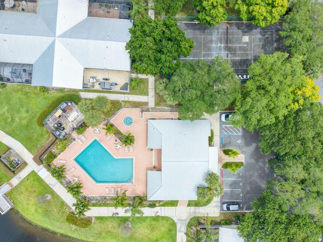 8920 Thumbwood Circle C, Boynton Beach, FL 33436
