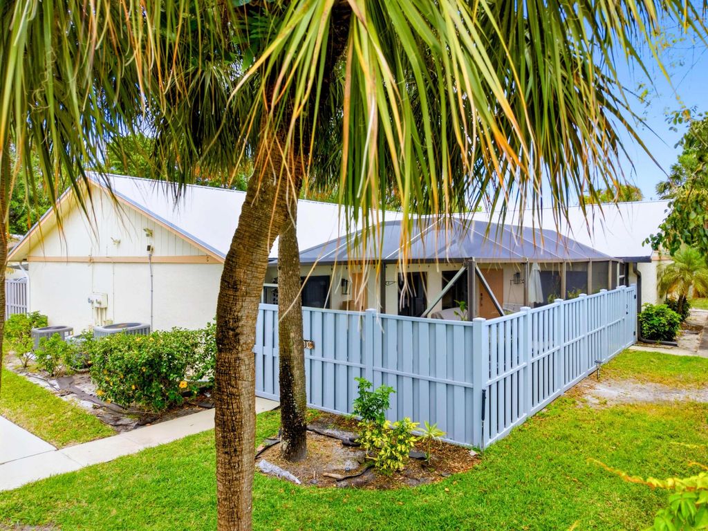 8920 Thumbwood Circle C, Boynton Beach, FL 33436